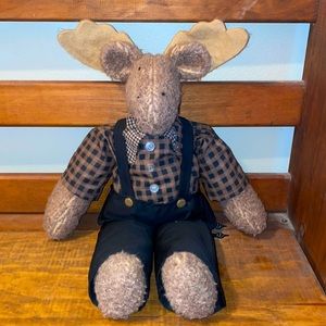 Country, homespun moose